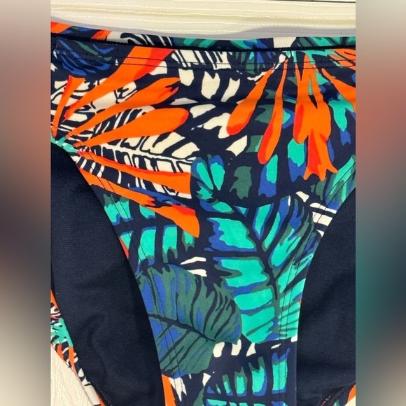 Athleta | Hanalei Bikini Bottom‎ S - Picture 3 of 9